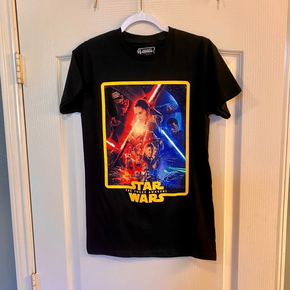 Other - Star Wars Graphic Tee Adult Small NWOT